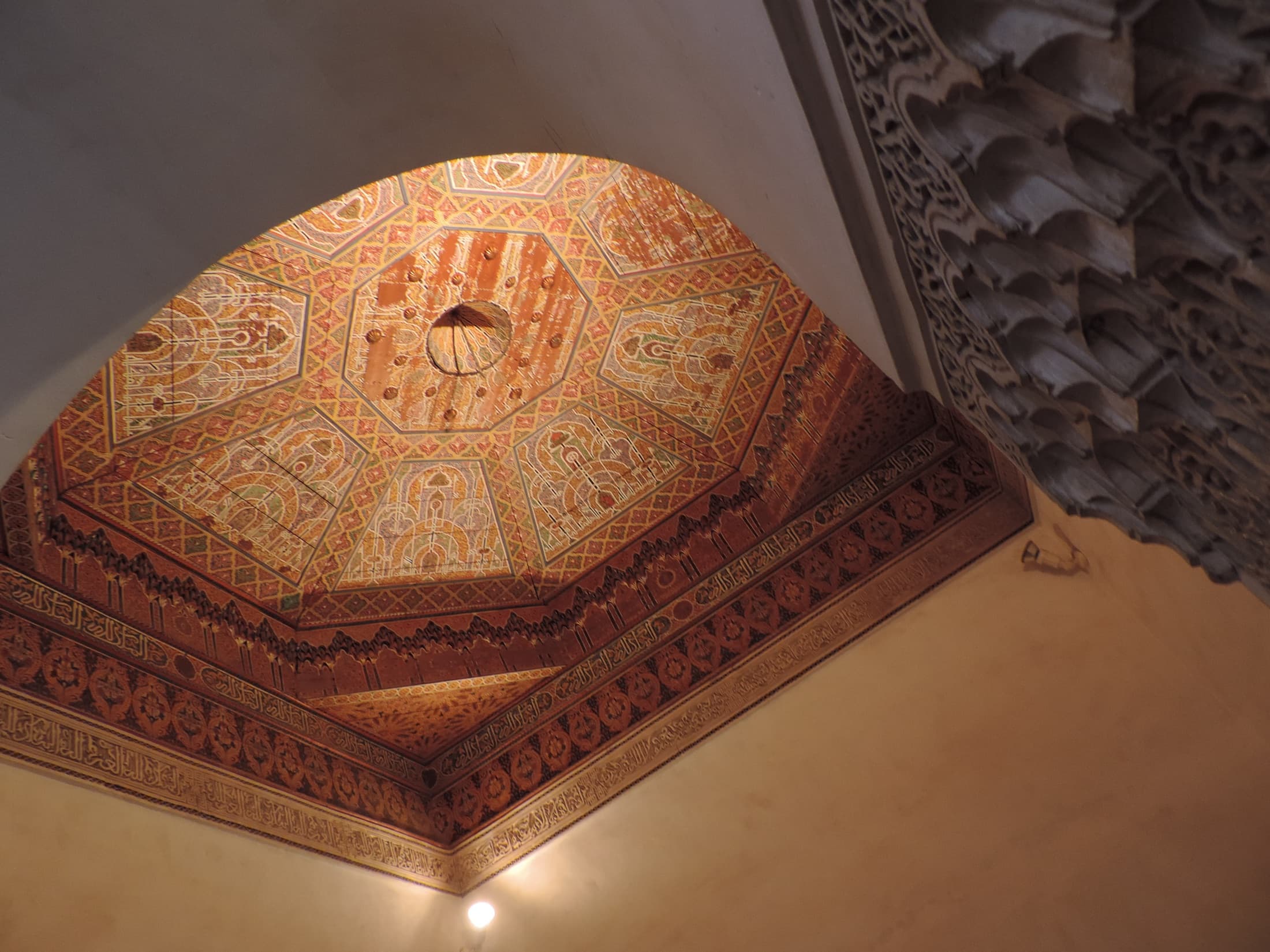 Decorated dome ceiling in Bahia Palace